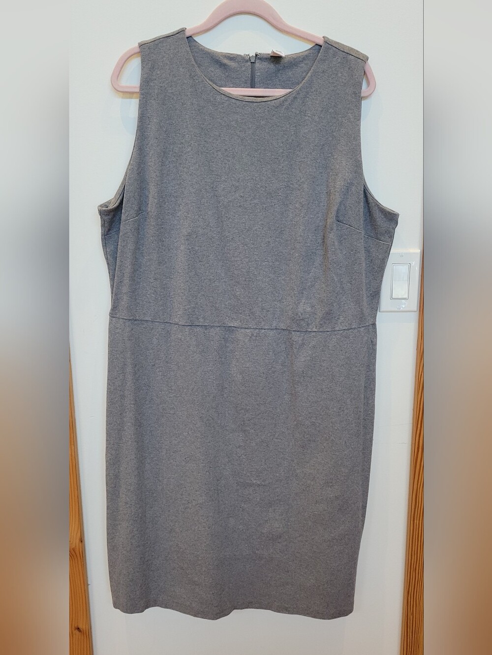 Old Navy Fitted Heather Gray Dress with Back Zipper